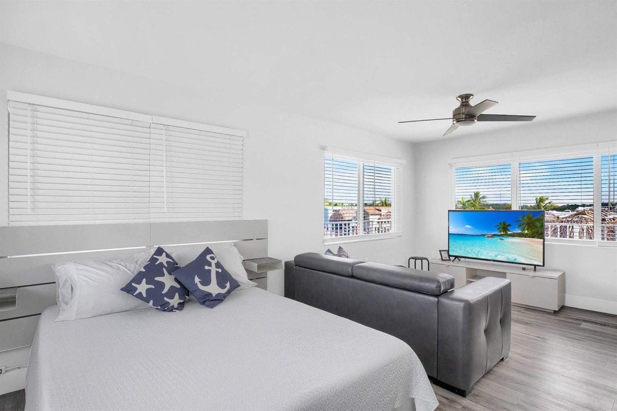 Waterfront Studio 2, Couples Oasis, Kayaks, Pool Jewfish Екстер'єр фото