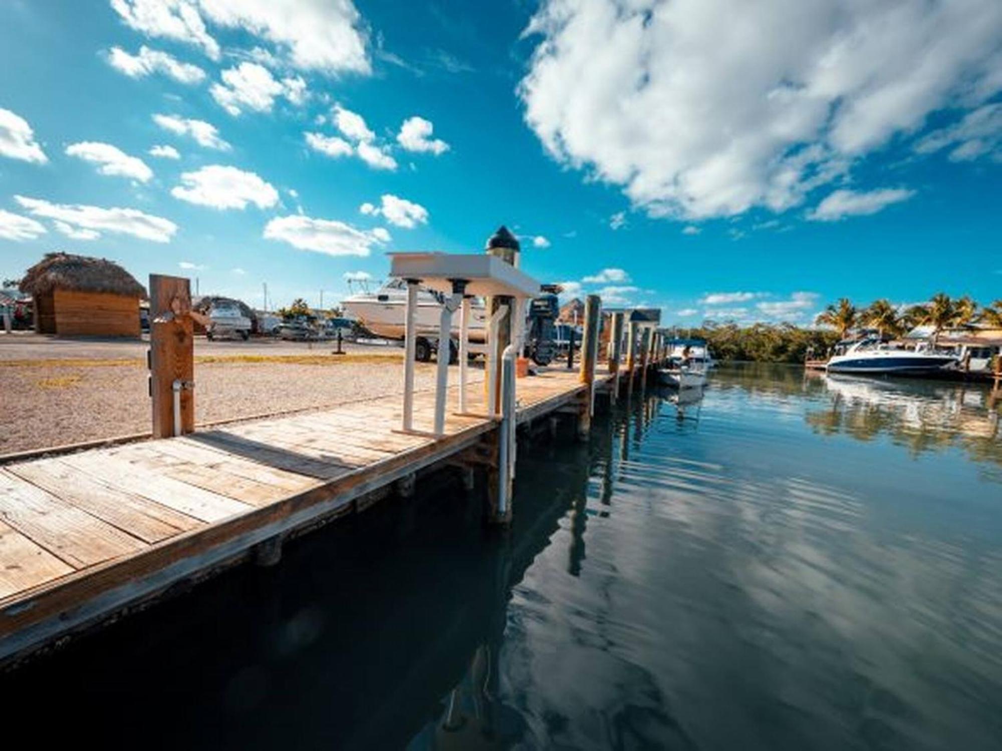 Waterfront Studio 2, Couples Oasis, Kayaks, Pool Jewfish Екстер'єр фото
